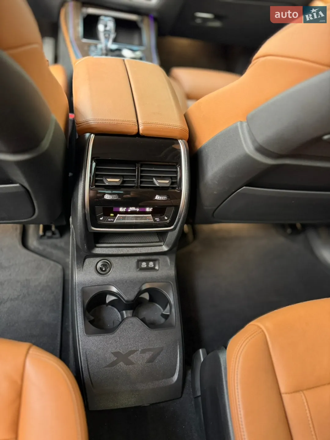 2020 BMW X7 - мініатюра 61