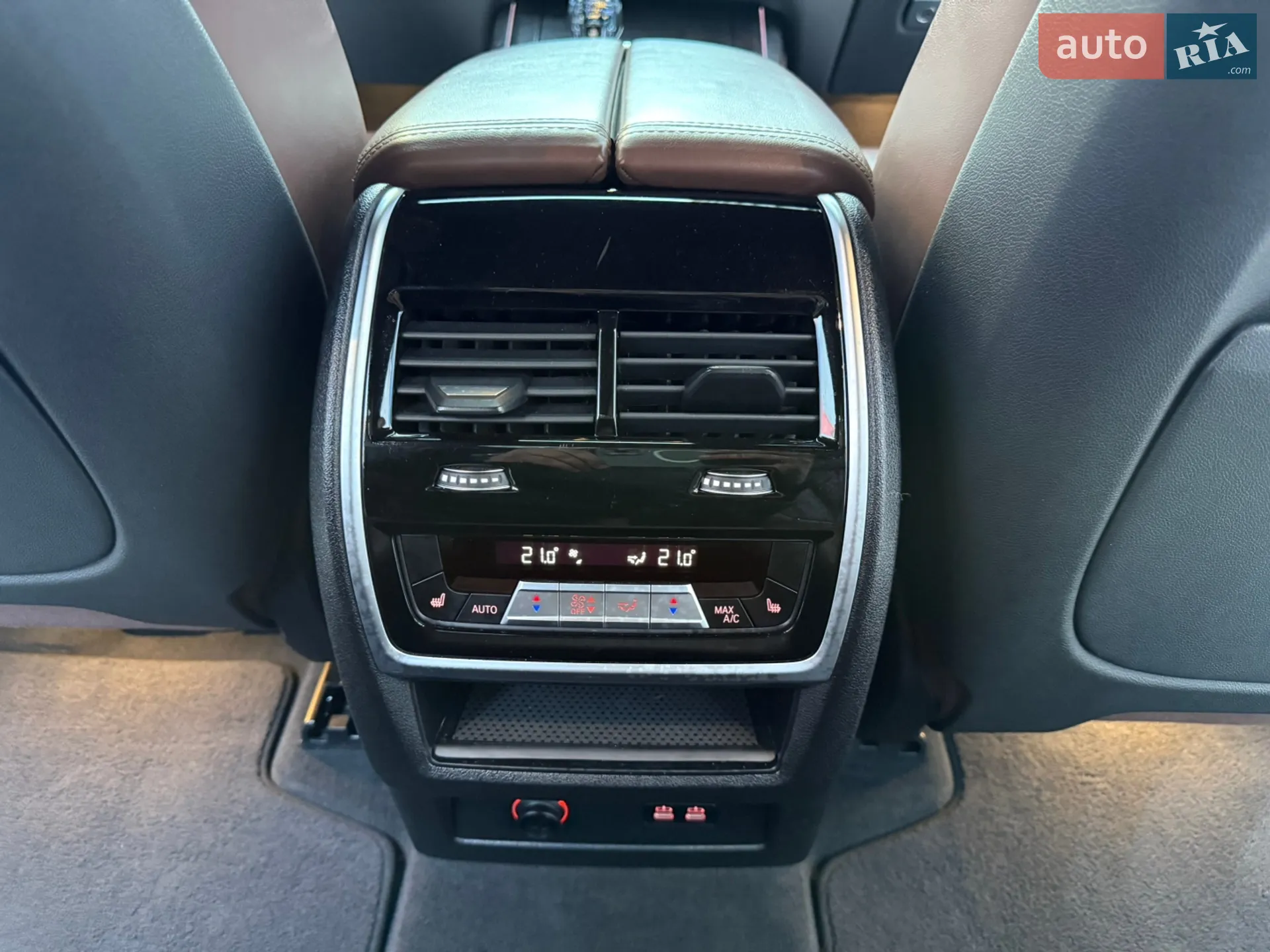 2020 BMW X7 - мініатюра 126