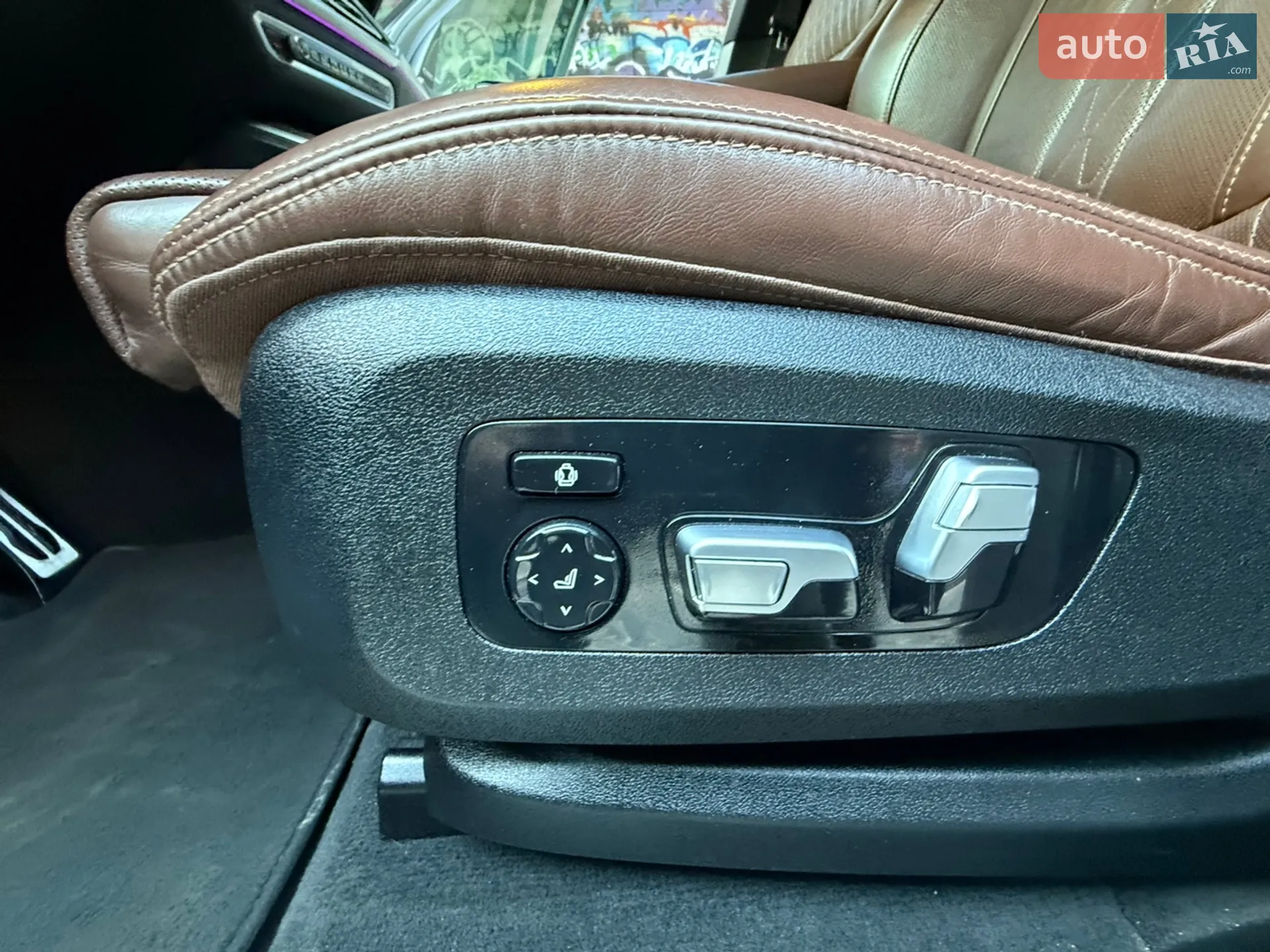 2020 BMW X7 - мініатюра 157