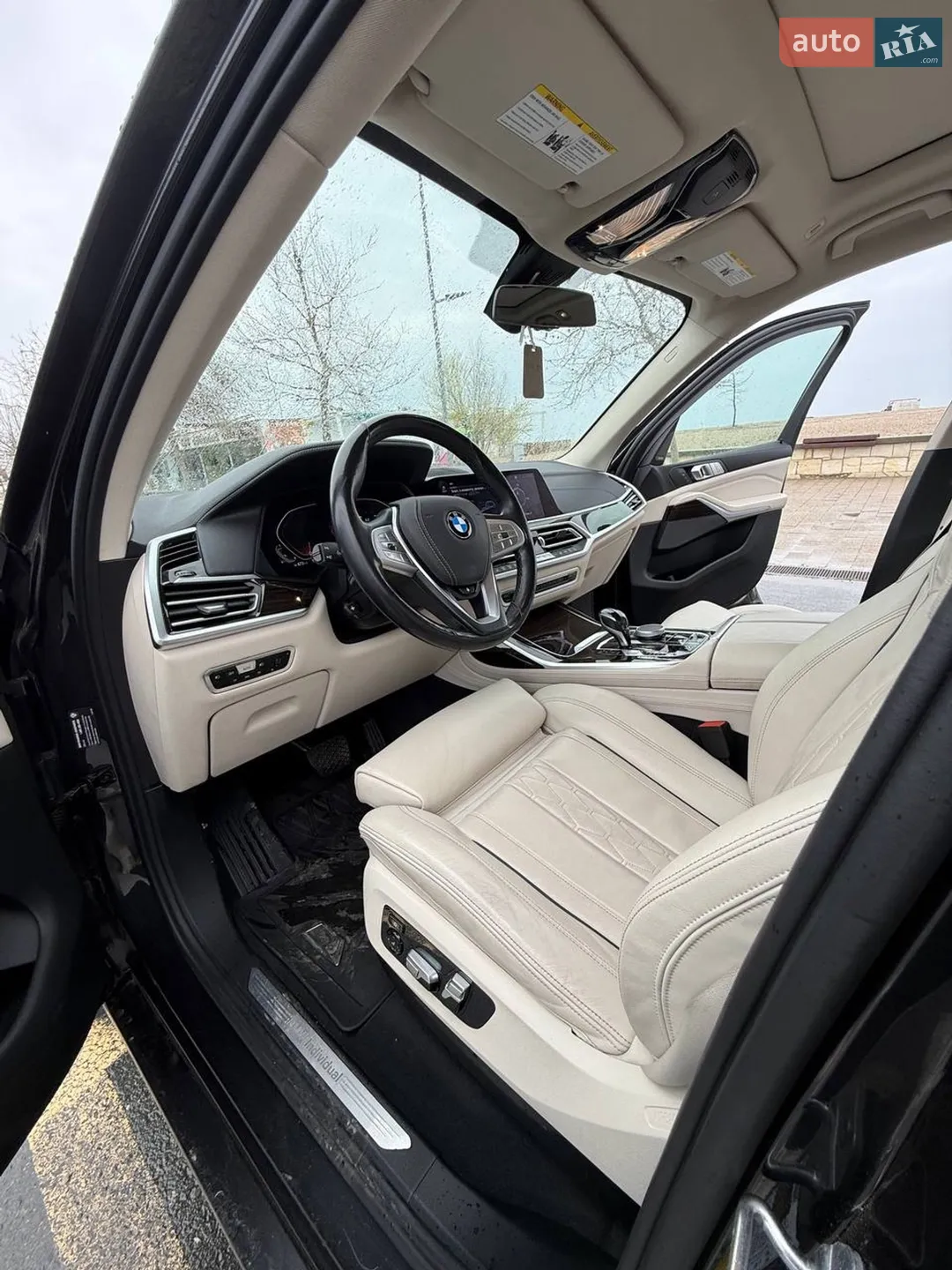 2020 BMW X7 - мініатюра 18