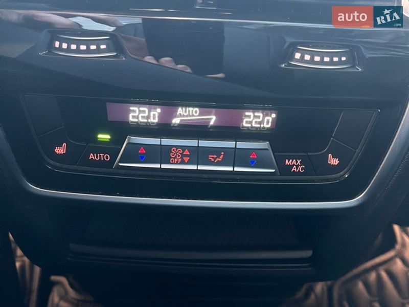 Позашляховик / Кросовер BMW X7 2020 в Києві