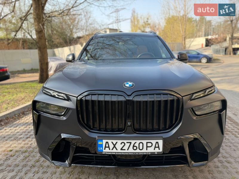 Позашляховик / Кросовер BMW X7 2023 в Києві фото 8 Позашляховик / Кросовер BMW X7 2023 в Києві