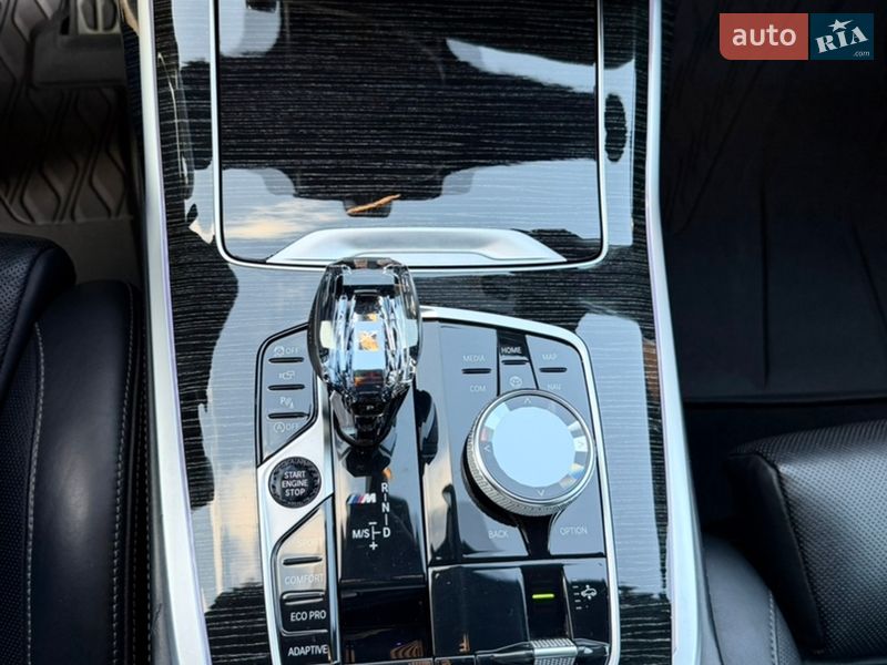 Позашляховик / Кросовер BMW X7 2020 в Києві фото 6 Позашляховик / Кросовер BMW X7 2020 в Києві