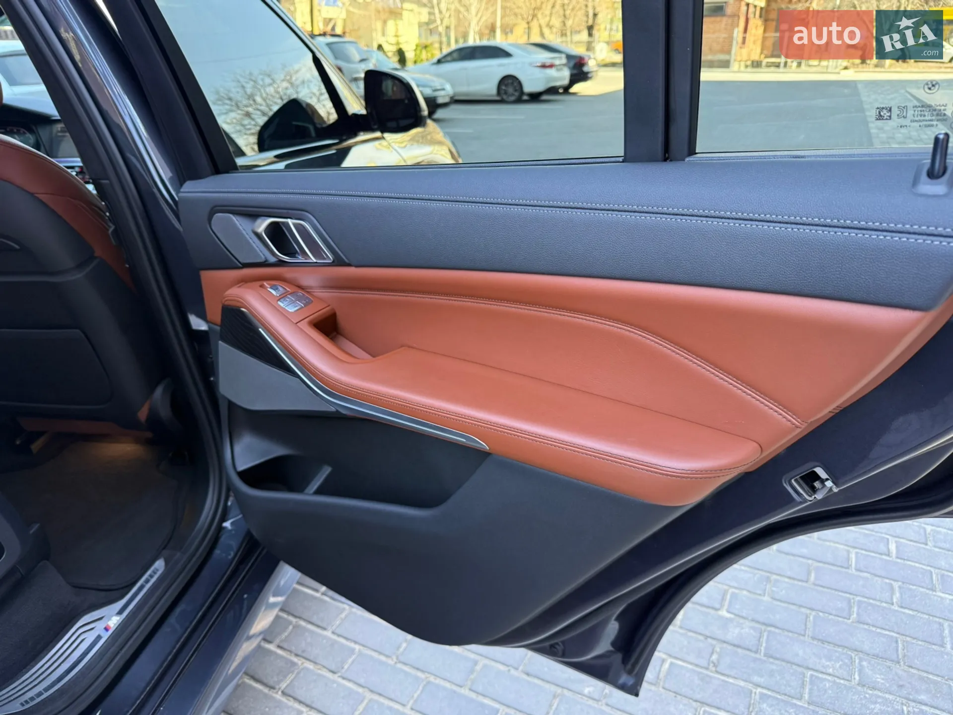 2022 BMW X7 - мініатюра 28