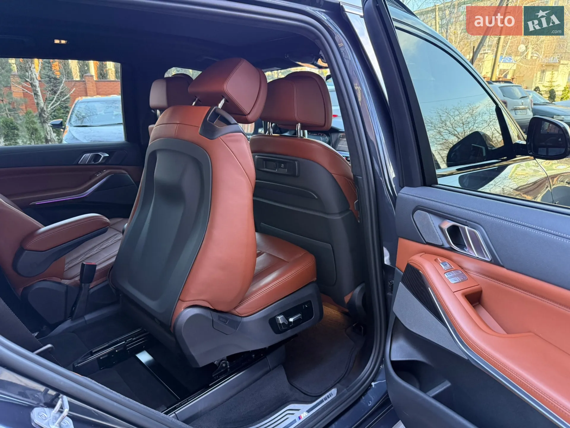 2022 BMW X7 - мініатюра 33