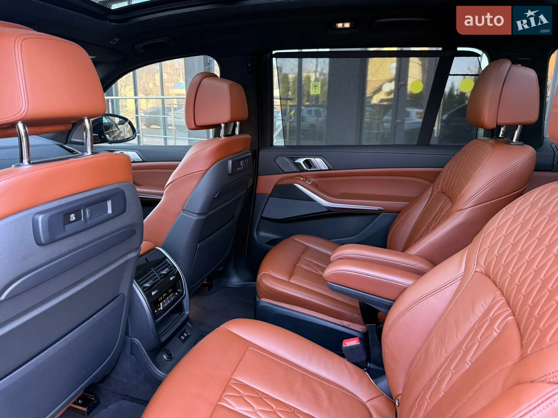 2022 BMW X7 - мініатюра 46