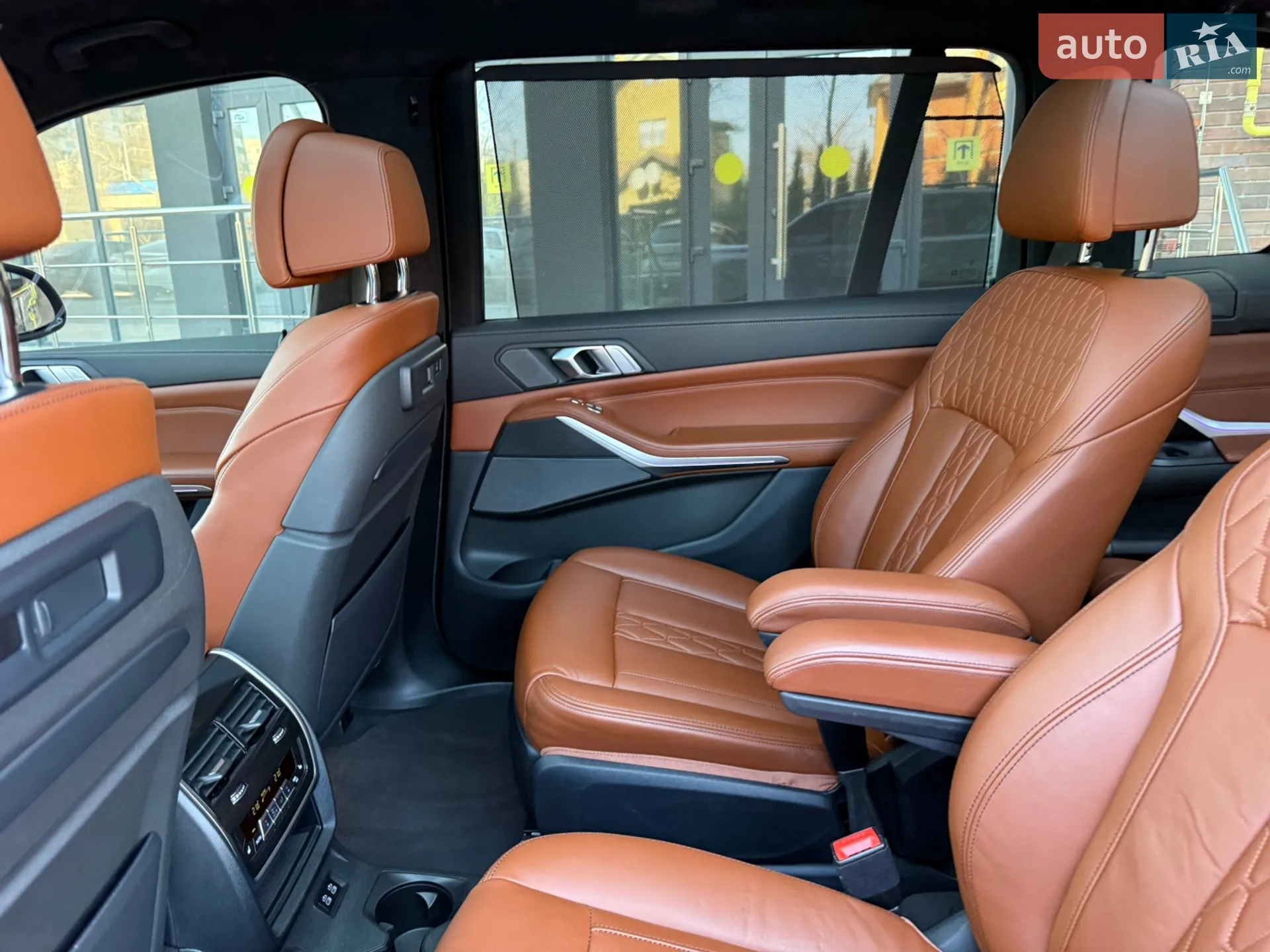 2022 BMW X7 - мініатюра 48