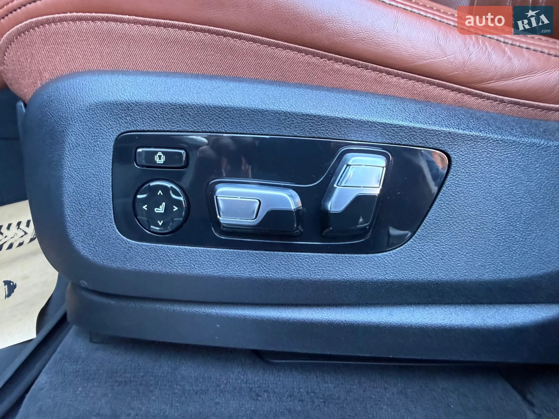 2022 BMW X7 - мініатюра 54