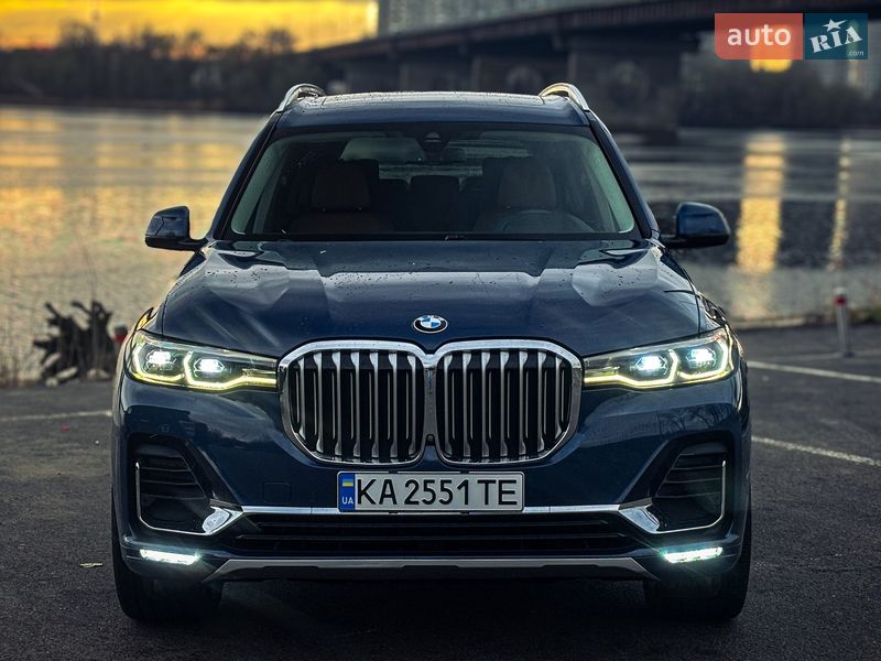 Внедорожник / Кроссовер BMW X7 2019 в Киеве
