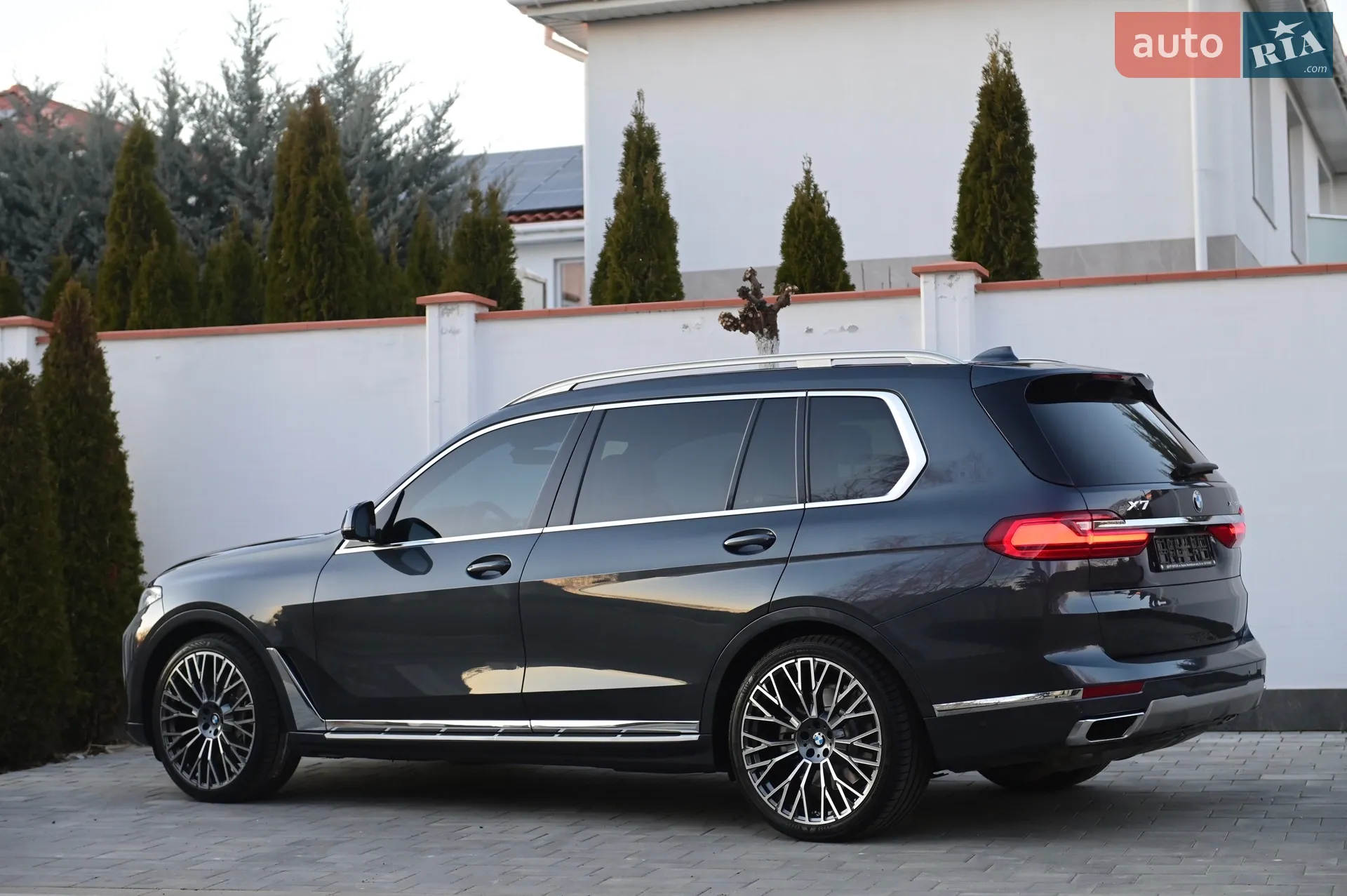 2019 BMW X7 - мініатюра 16