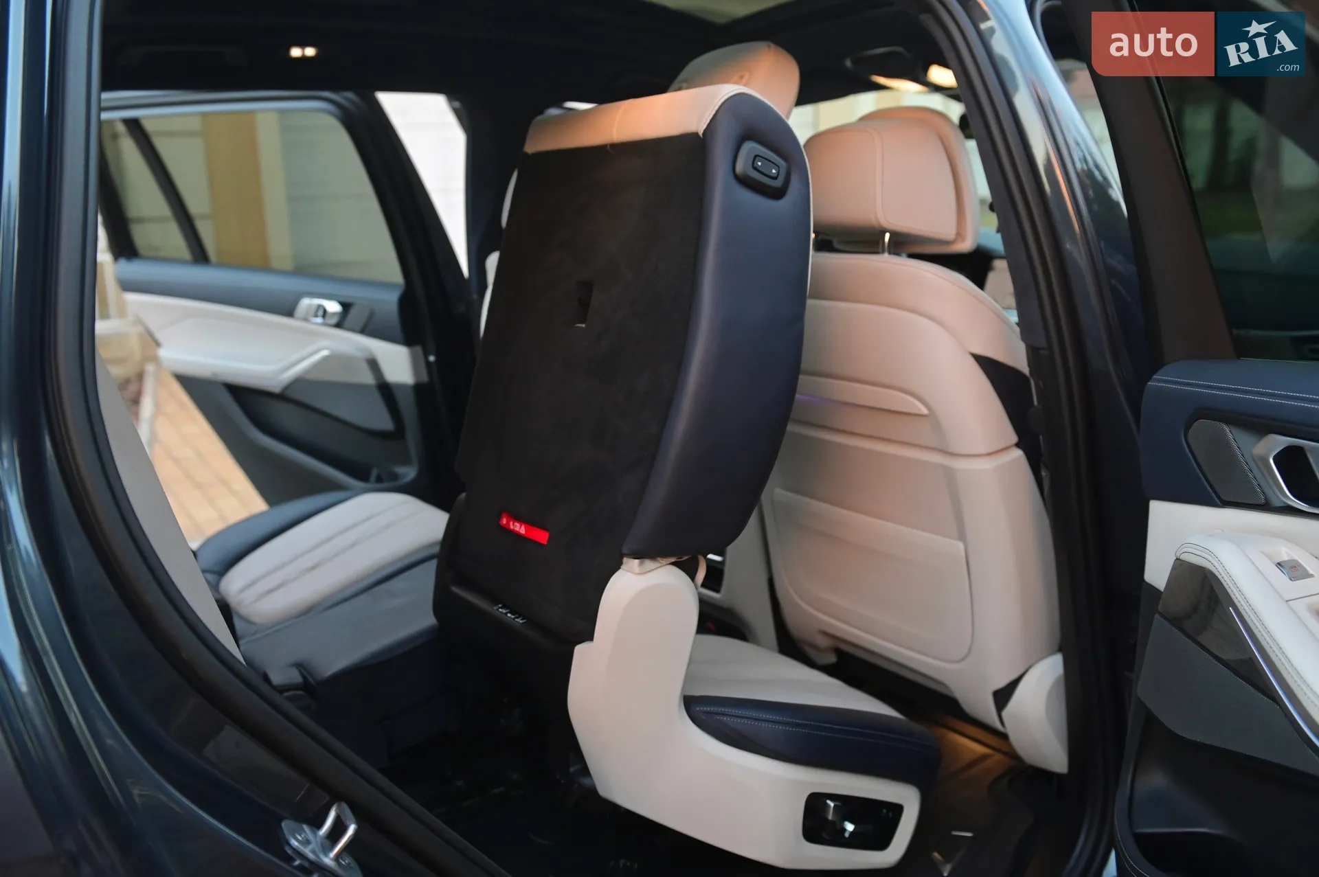 2019 BMW X7 - мініатюра 70