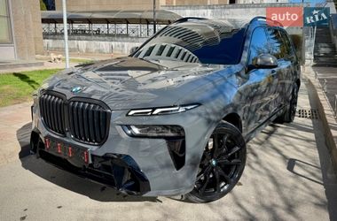 Позашляховик / Кросовер BMW X7 2024 в Києві