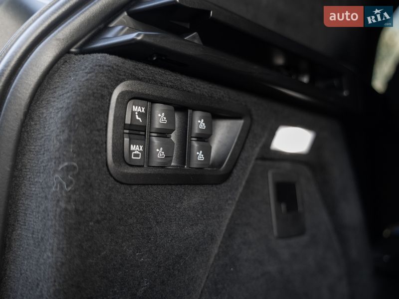 Позашляховик / Кросовер BMW X7 2025 в Львові фото 17 Позашляховик / Кросовер BMW X7 2025 в Львові