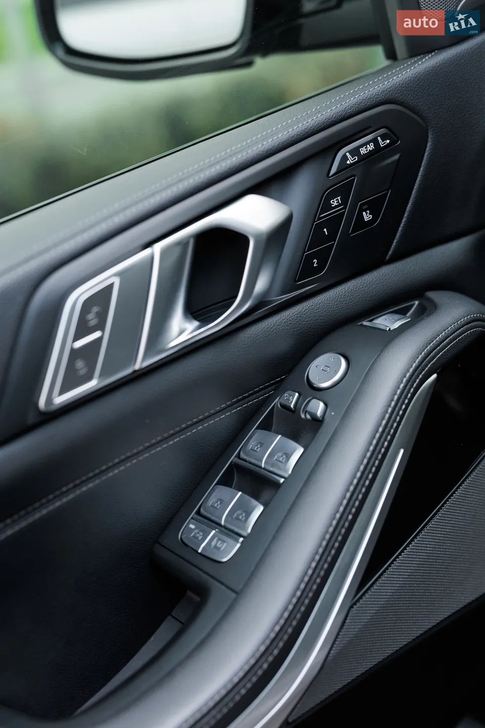 2021 BMW X7 - мініатюра 19