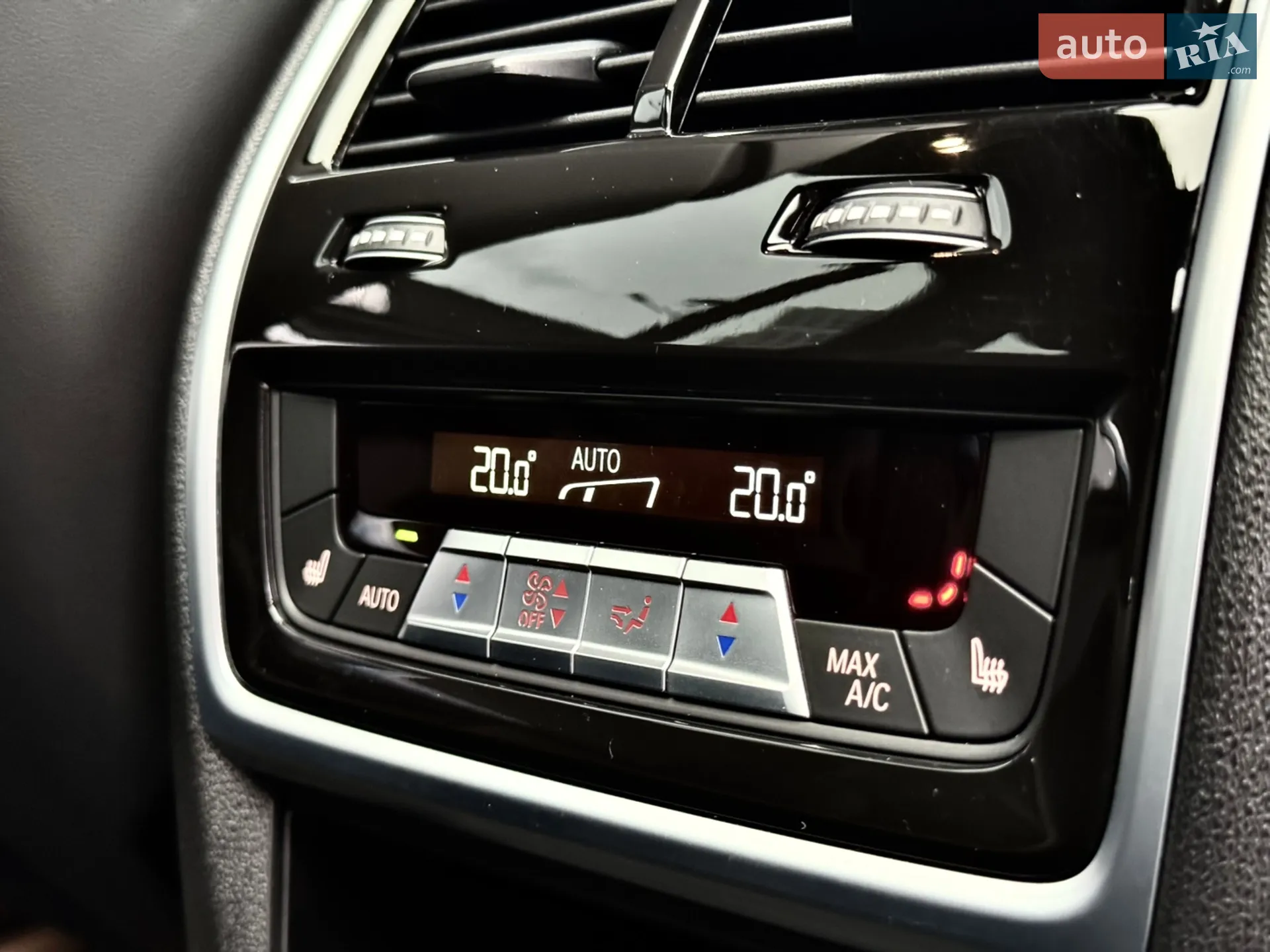 2023 BMW X7 - мініатюра 59
