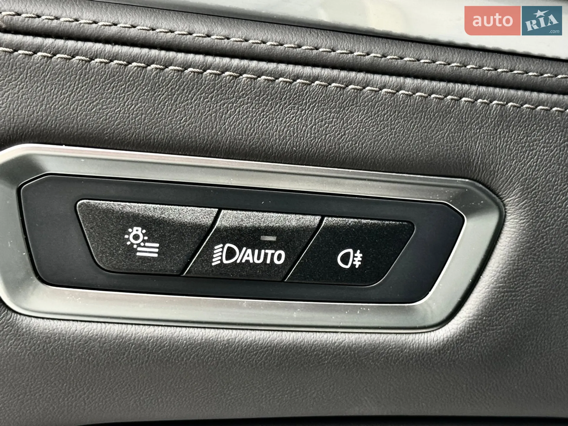 2023 BMW X7 - мініатюра 77