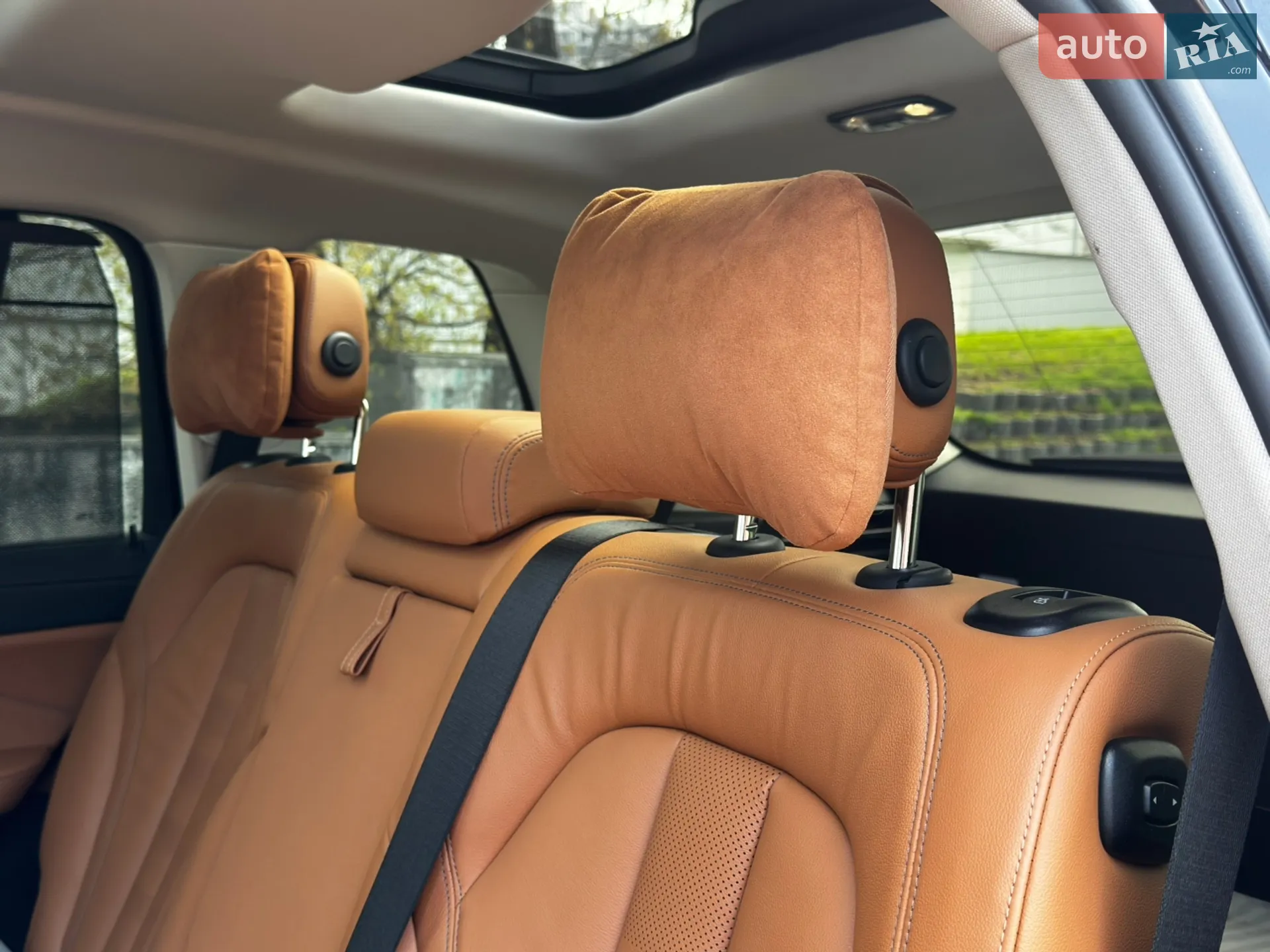 2021 BMW X7 - мініатюра 11