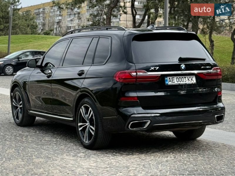 Позашляховик / Кросовер BMW X7 2019 в Дніпрі фото 5 Позашляховик / Кросовер BMW X7 2019 в Дніпрі