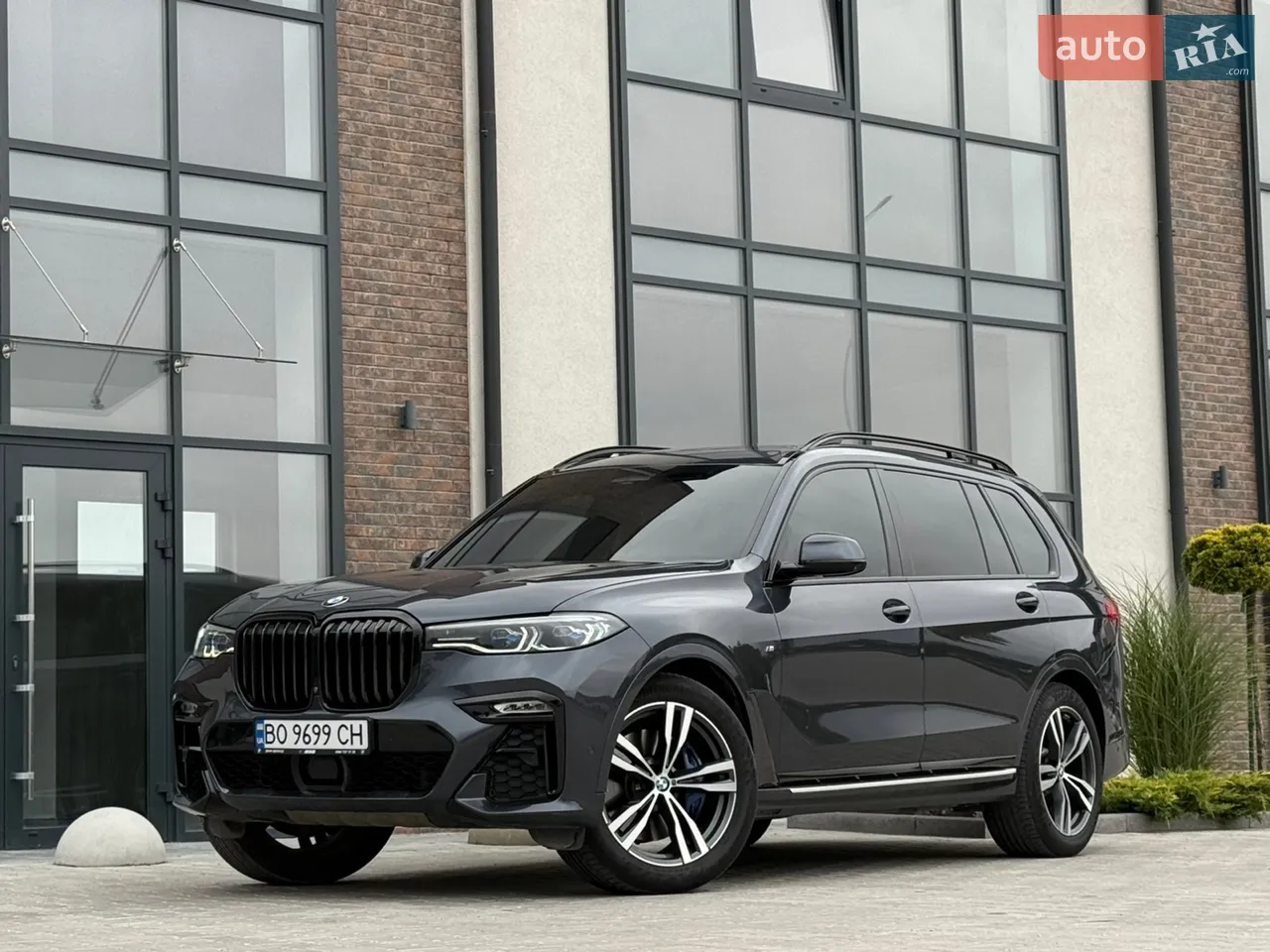 2019 BMW X7 - мініатюра 84