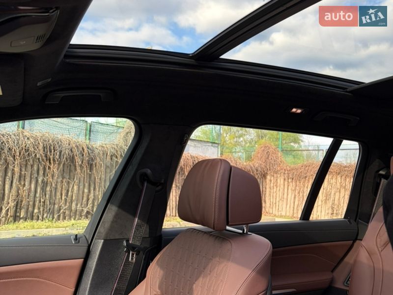 Внедорожник / Кроссовер BMW X7 2025 в Днепре