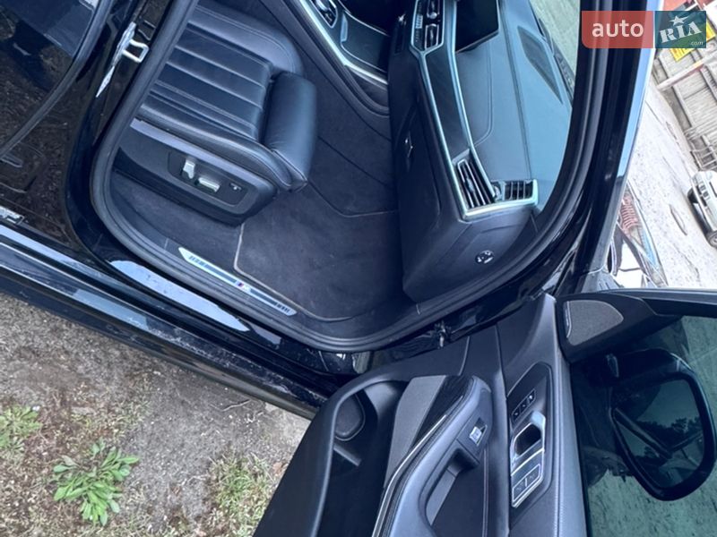 Позашляховик / Кросовер BMW X7 2022 в Києві