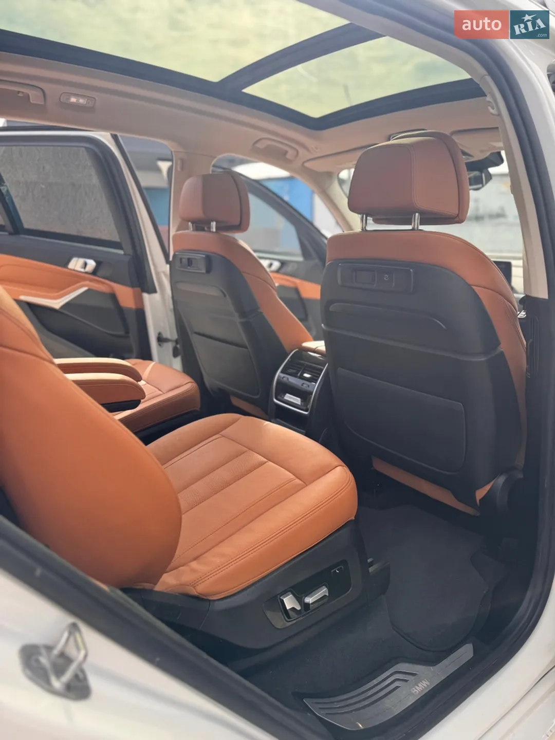 2022 BMW X7 - мініатюра 23