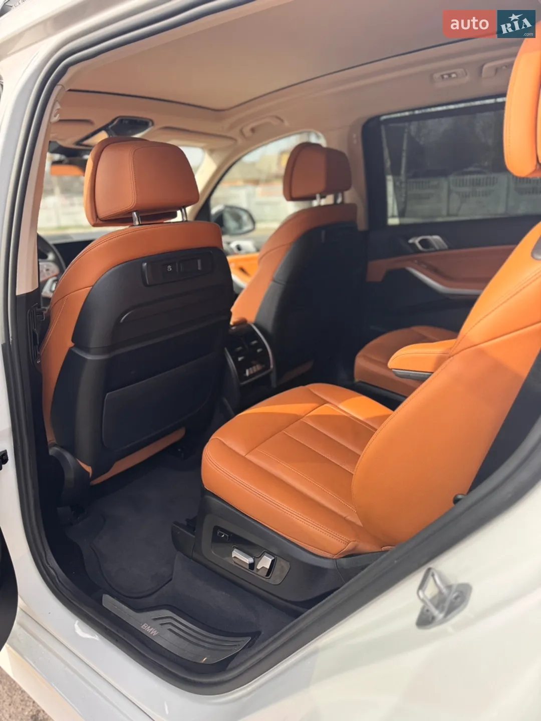 2022 BMW X7 - мініатюра 30