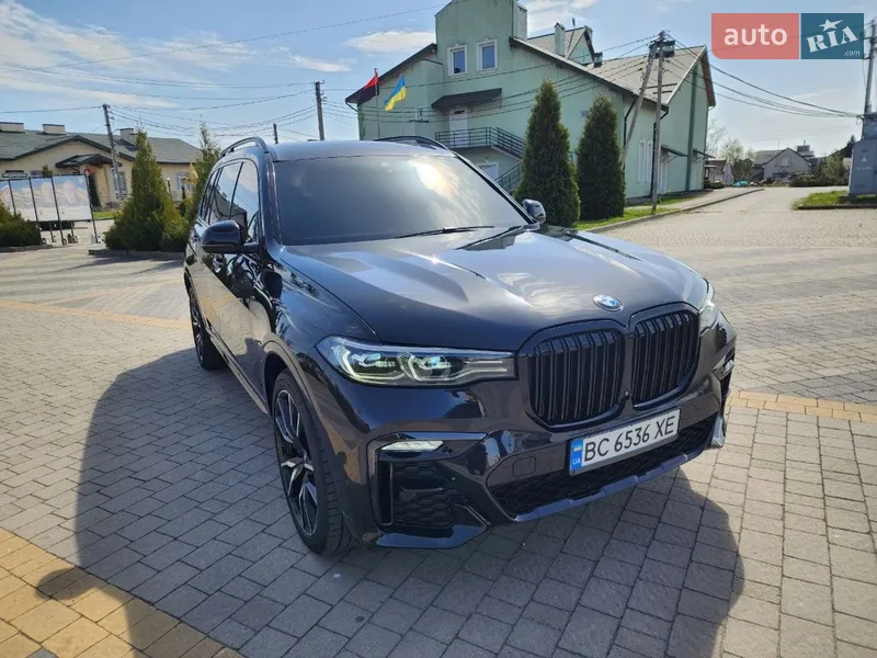 BMW X7