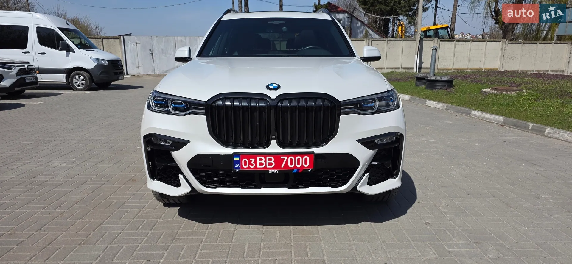 2021 BMW X7 - мініатюра 139