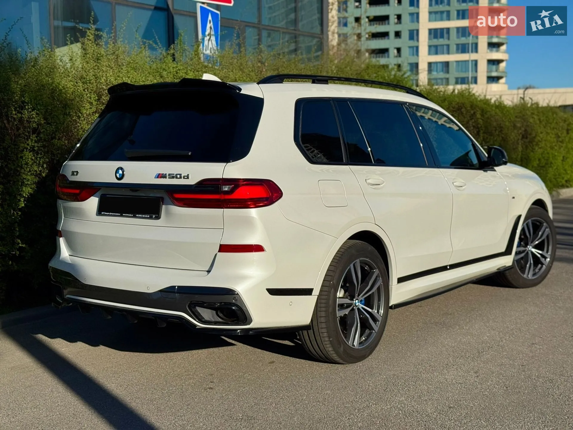 2021 BMW X7 - мініатюра 21
