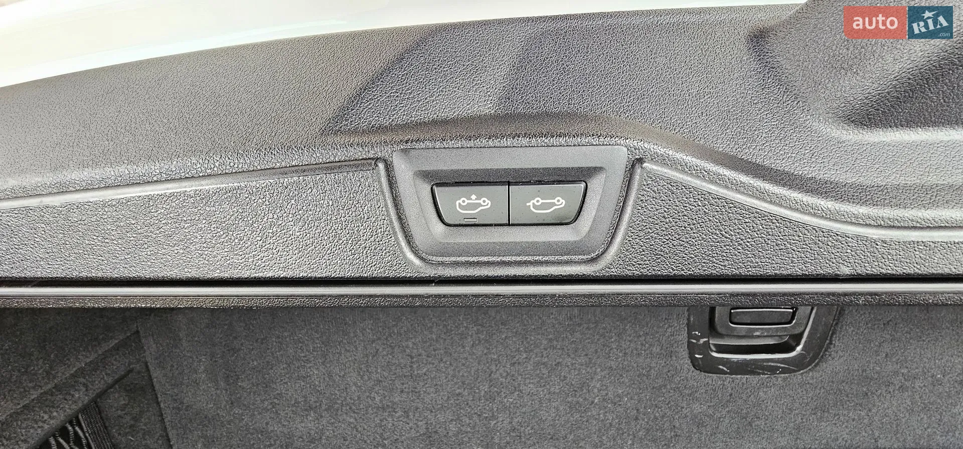 2021 BMW X7 - мініатюра 76