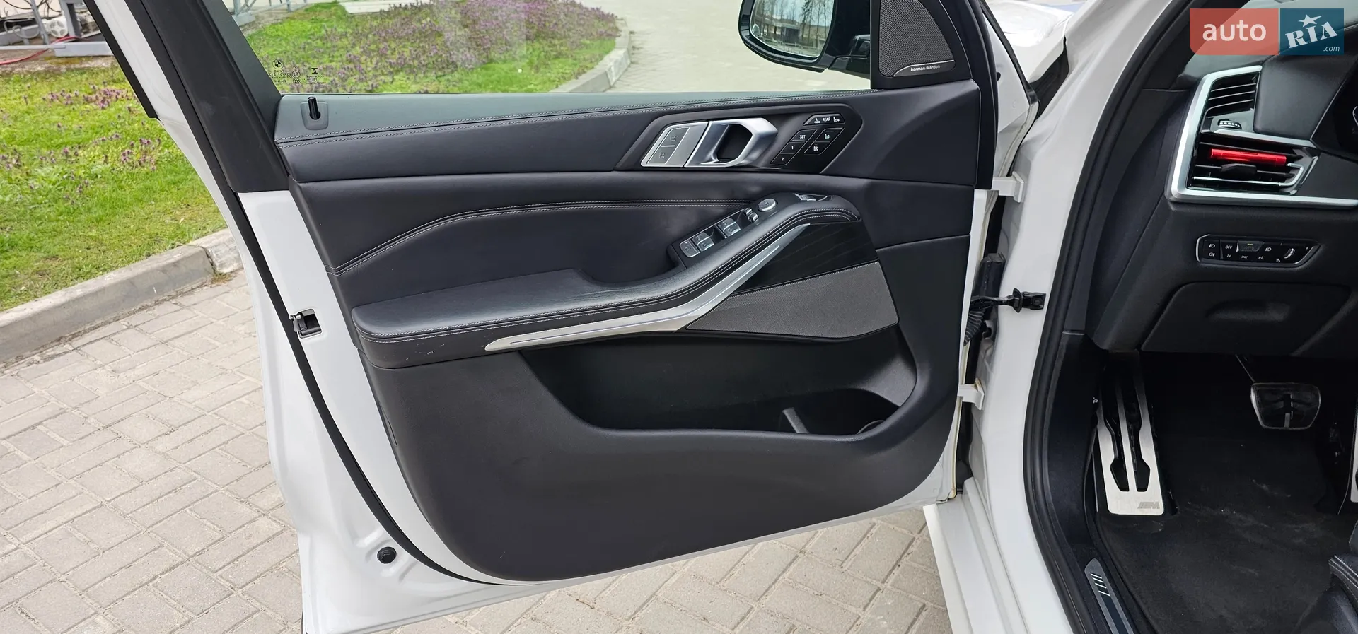 2021 BMW X7 - мініатюра 124