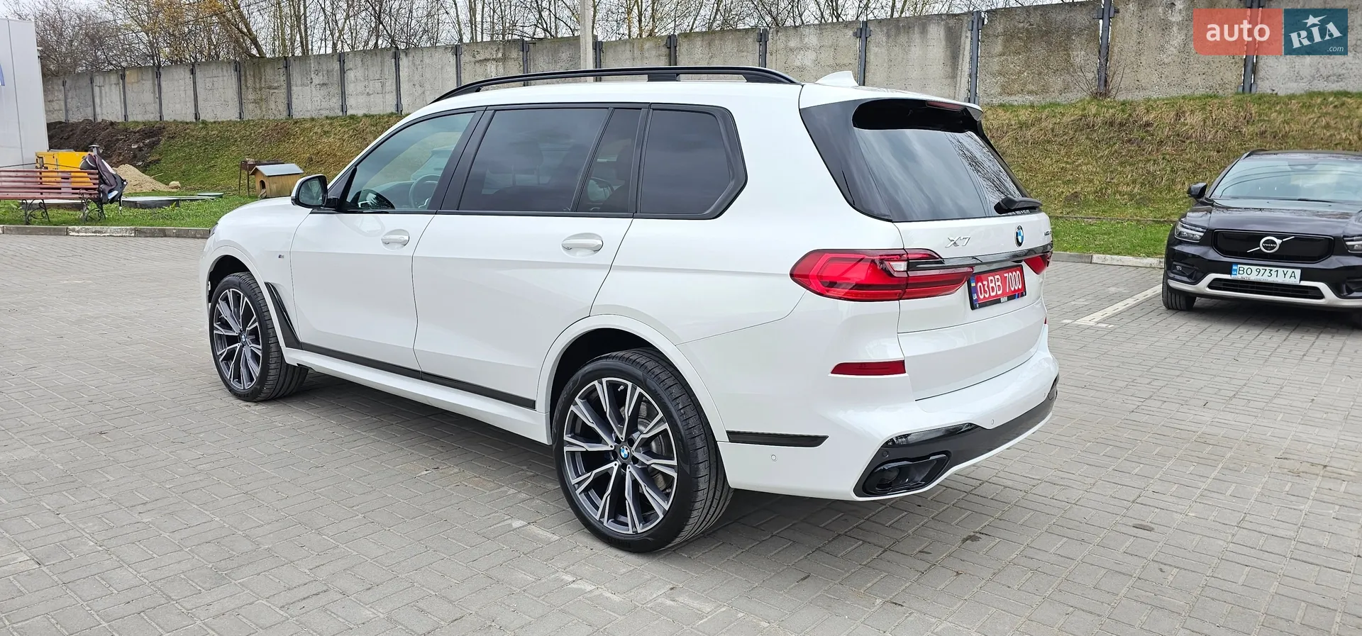 2021 BMW X7 - мініатюра 126