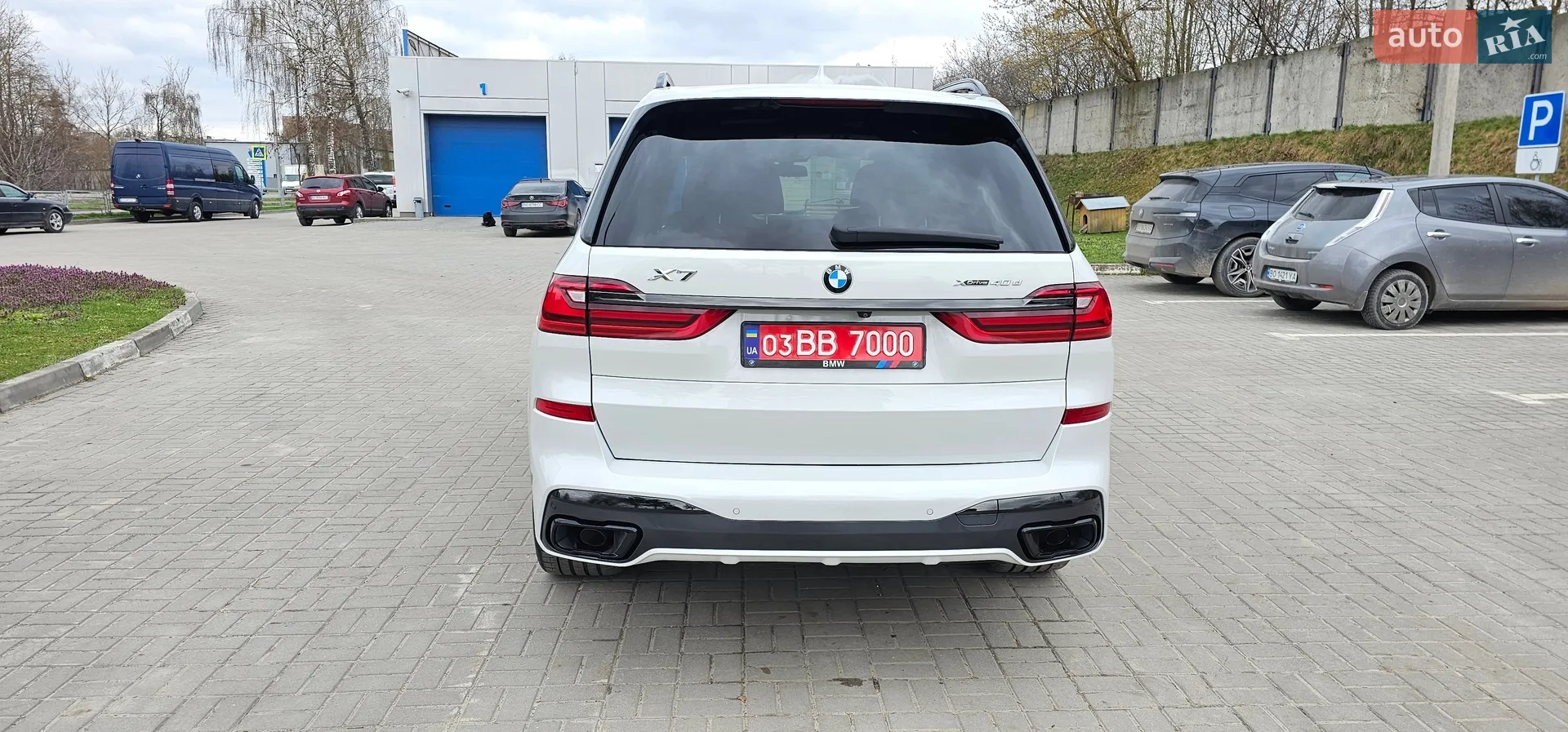 2021 BMW X7 - мініатюра 129