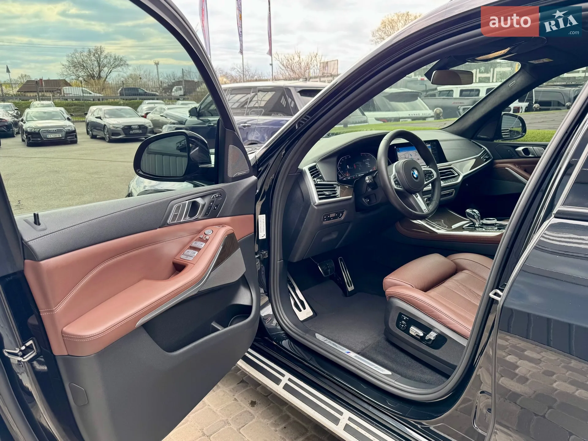 2021 BMW X7 - мініатюра 12