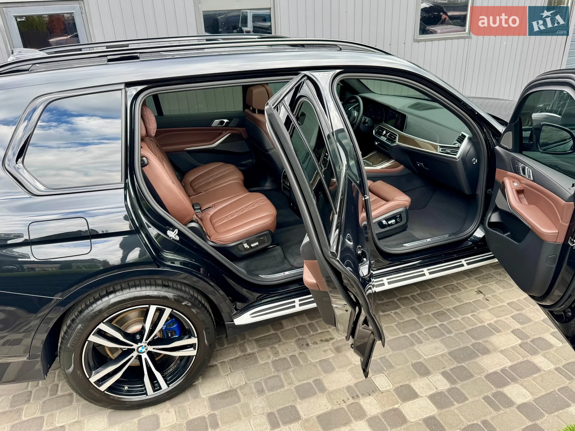 2021 BMW X7 - мініатюра 94