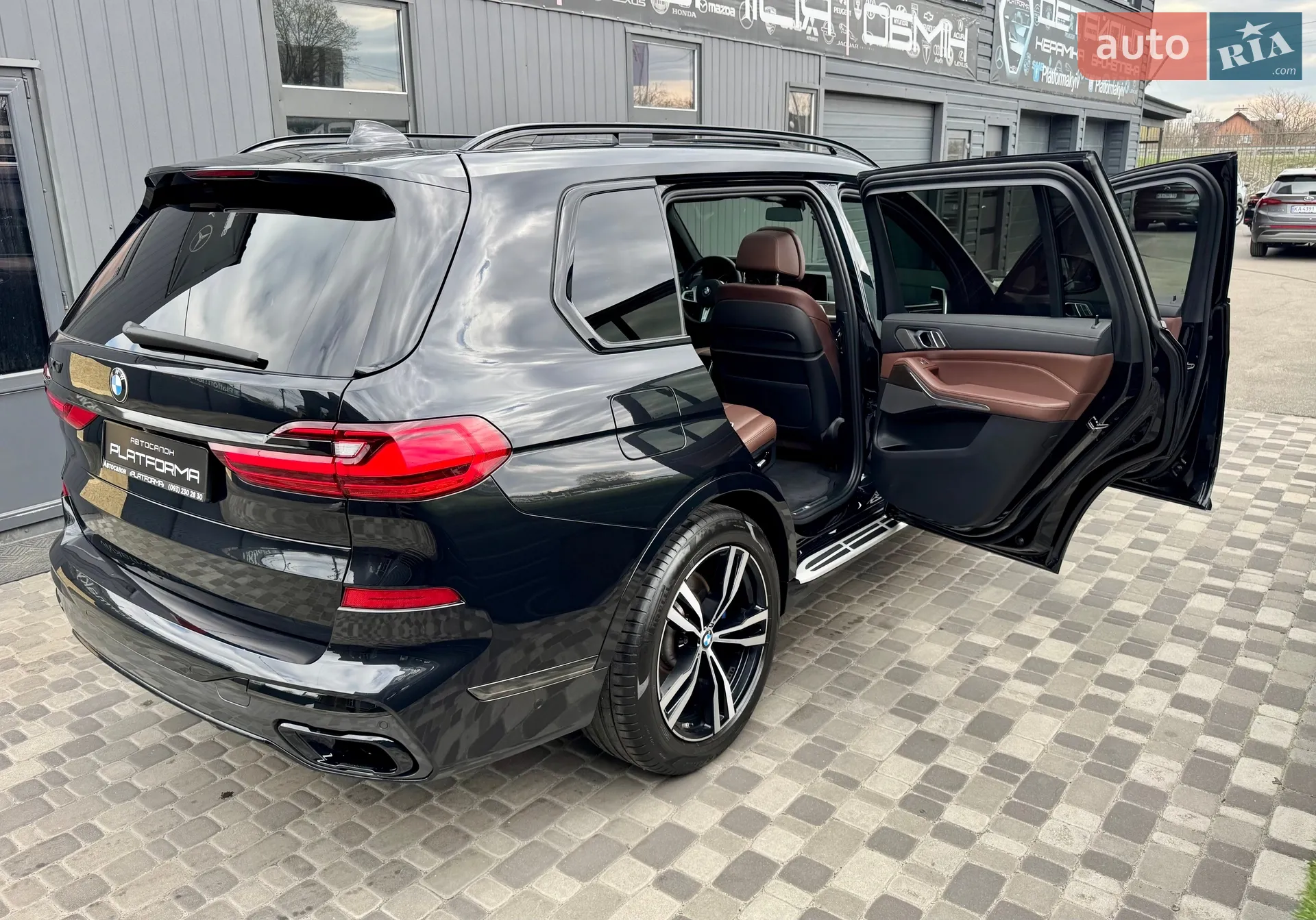 2021 BMW X7 - мініатюра 98