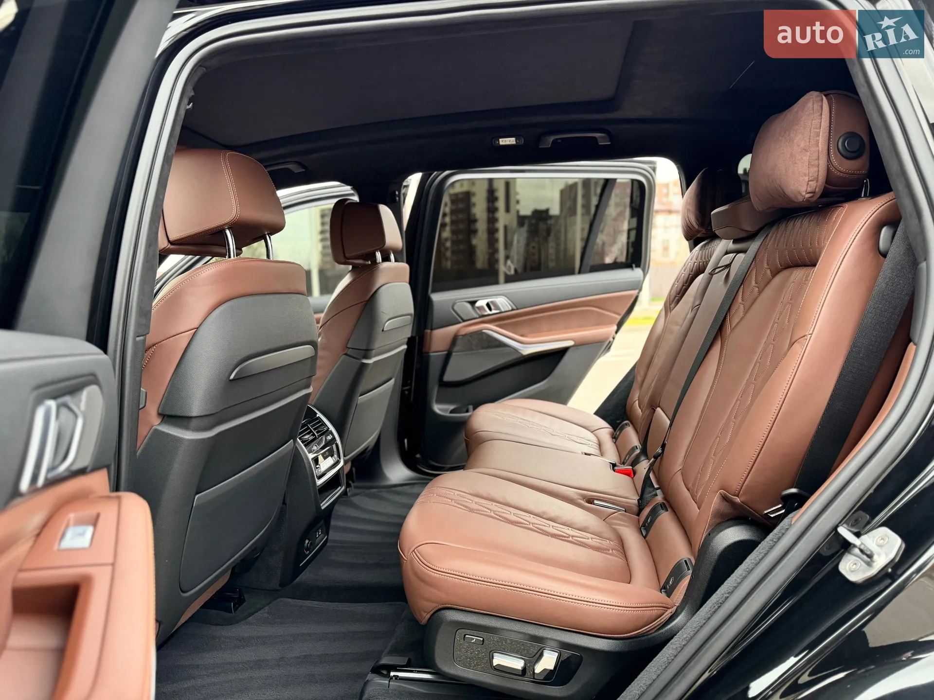2020 BMW X7 - мініатюра 28