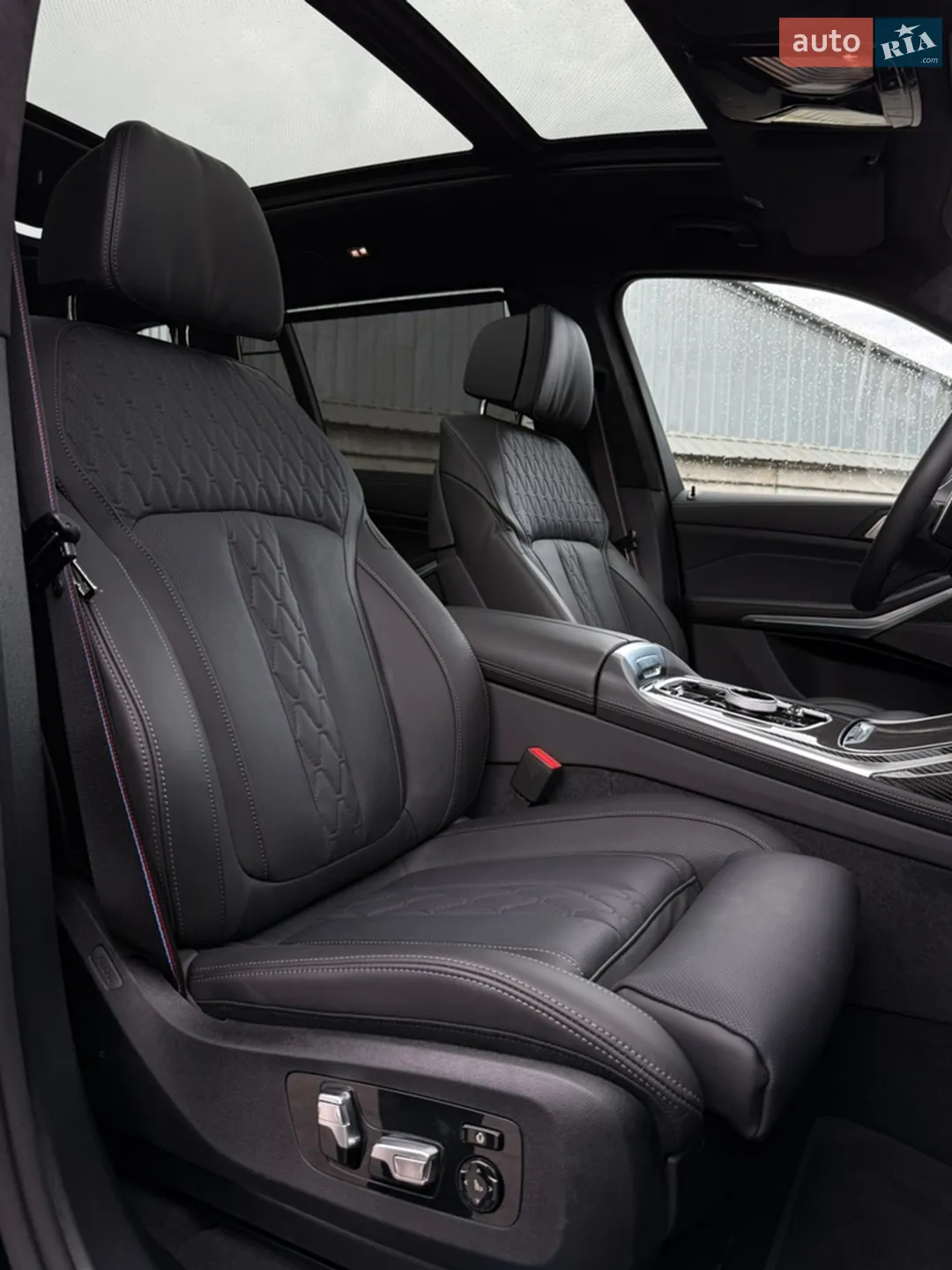 2026 BMW X7 - мініатюра 28
