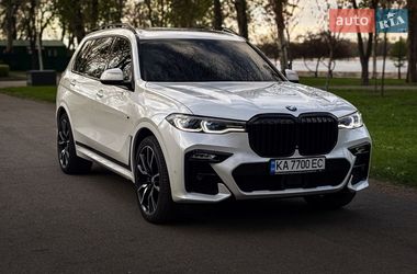 Внедорожник / Кроссовер BMW X7 2022 в Киеве