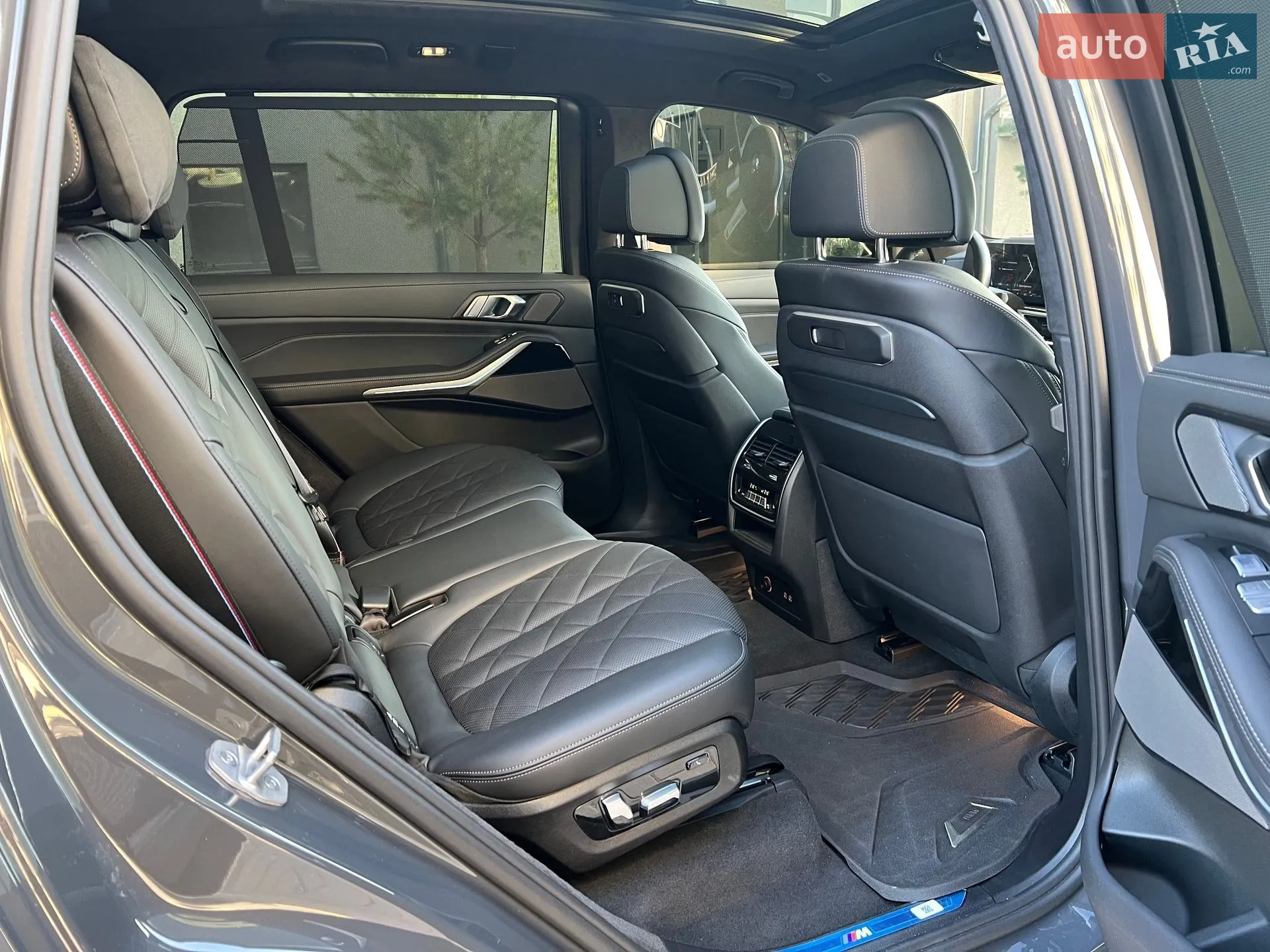 2023 BMW X7 - мініатюра 18