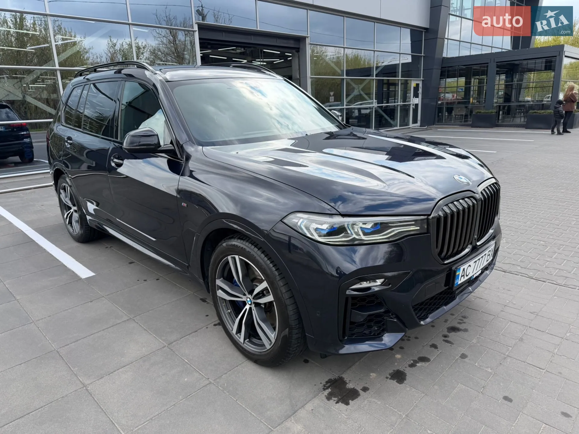 2021 BMW X7 - мініатюра 8