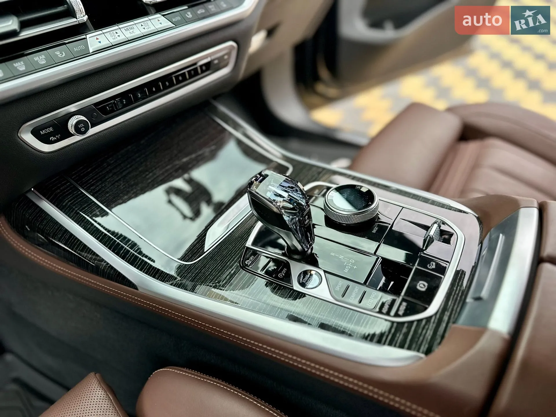 2022 BMW X7 - мініатюра 40