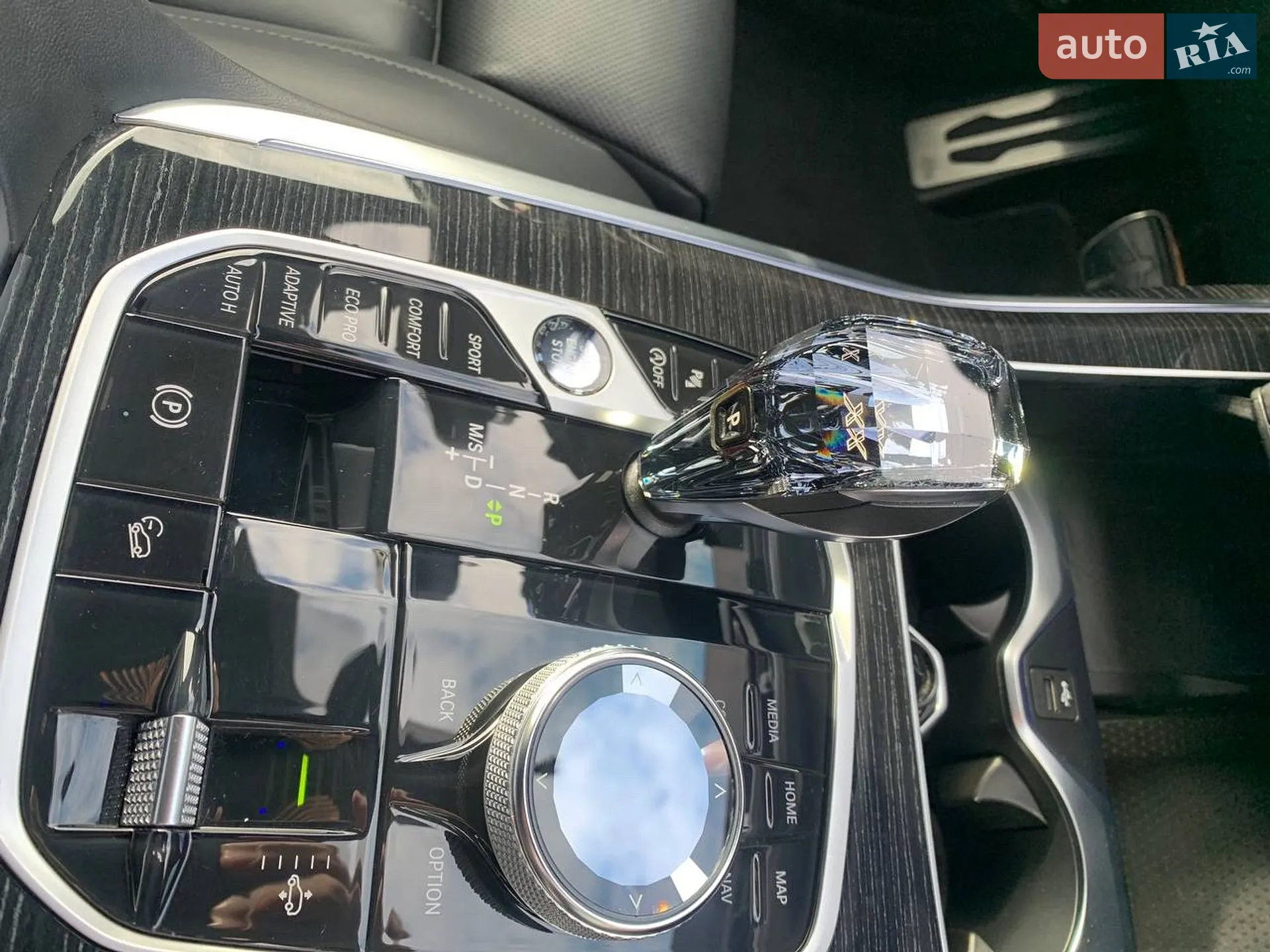 2021 BMW X7 - мініатюра 15