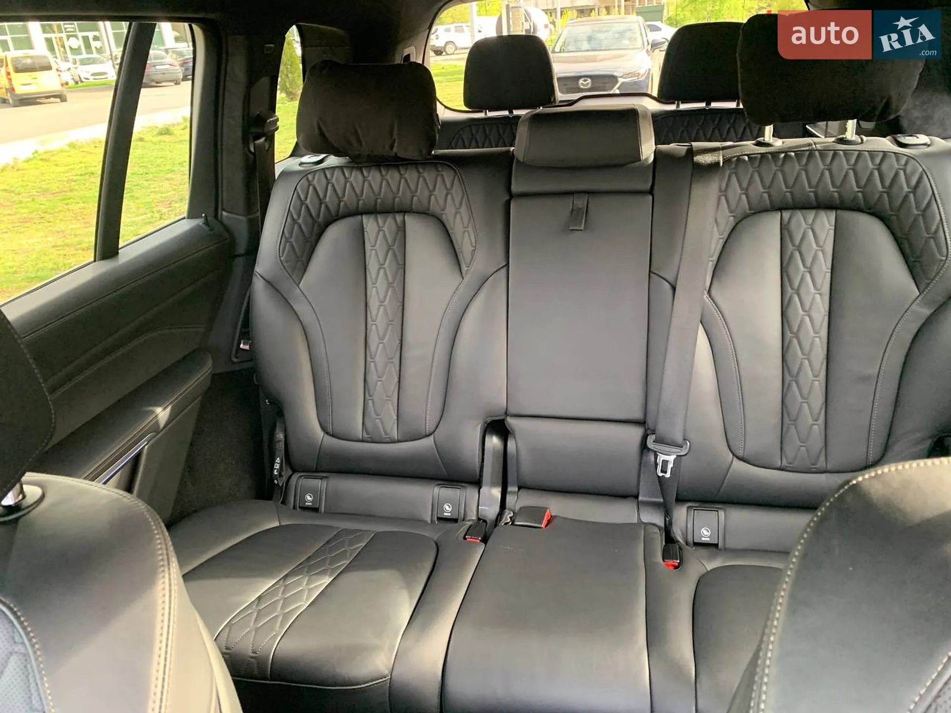 2021 BMW X7 - мініатюра 36