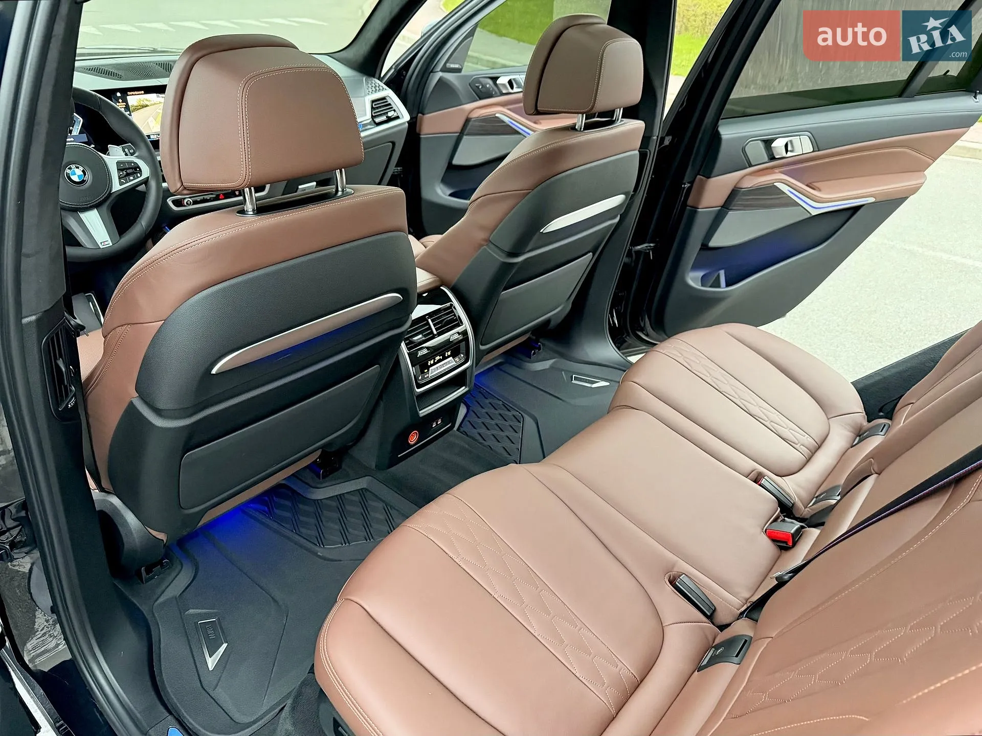2023 BMW X7 - мініатюра 56
