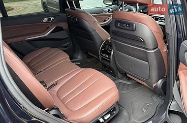 Внедорожник / Кроссовер BMW X7 2019 в Киеве