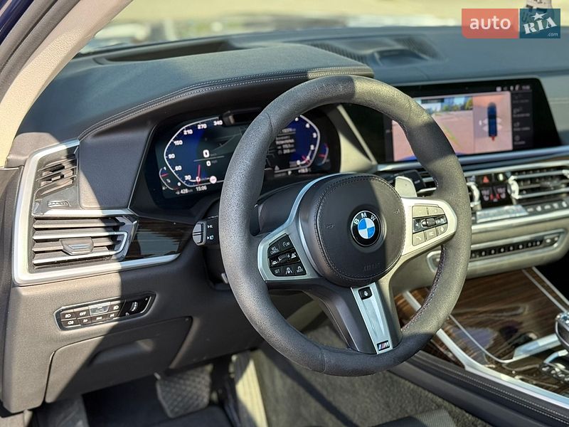 Внедорожник / Кроссовер BMW X7 2020 в Киеве