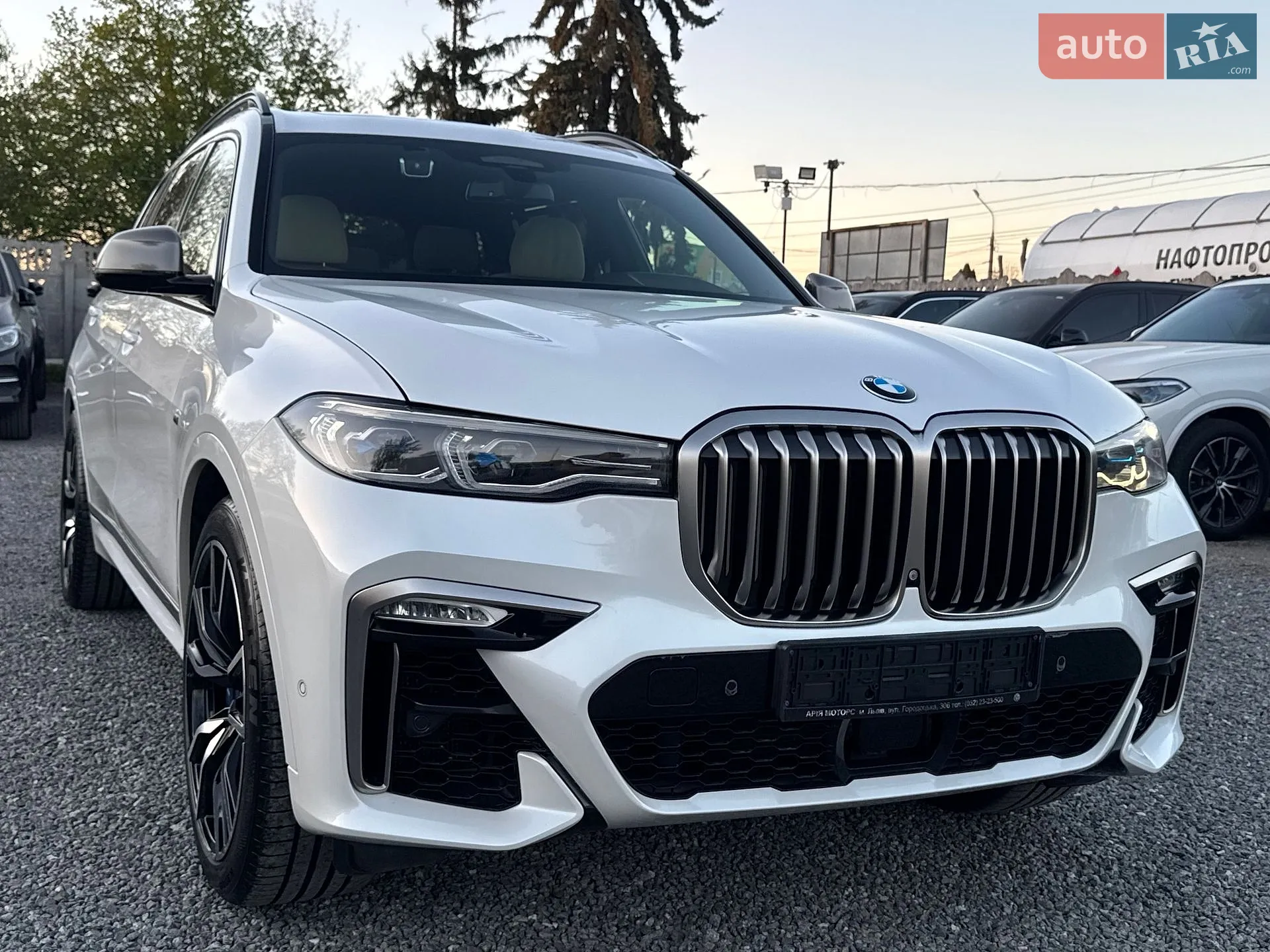 2019 BMW X7 - мініатюра 19