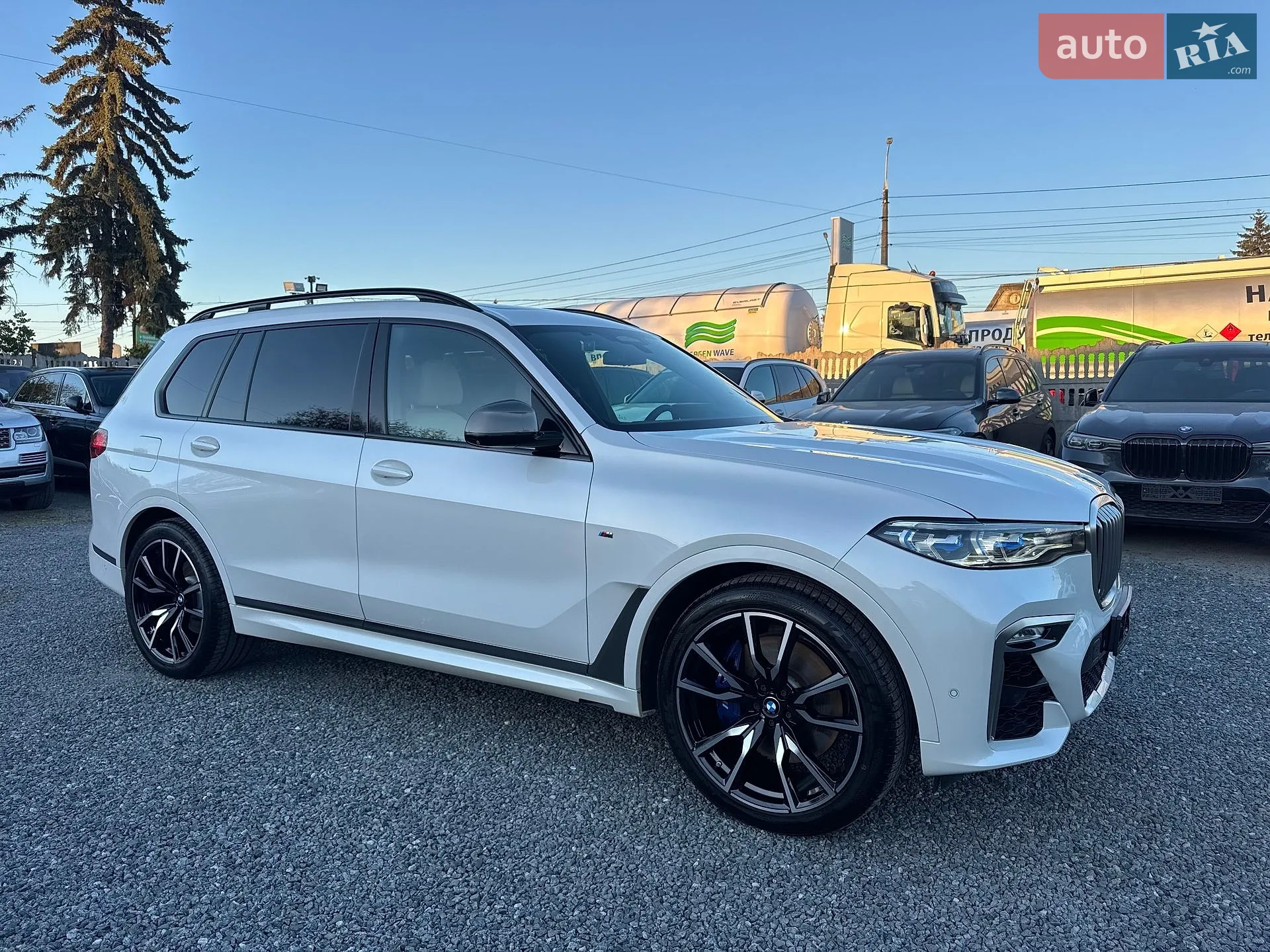 2019 BMW X7 - мініатюра 174